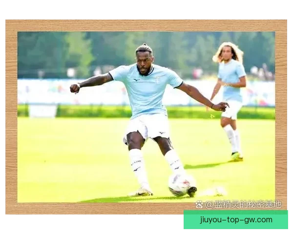 塔瓦雷斯：尽管赛季充满波折 但我现在在拉齐奥很开心 希望赢得荣誉